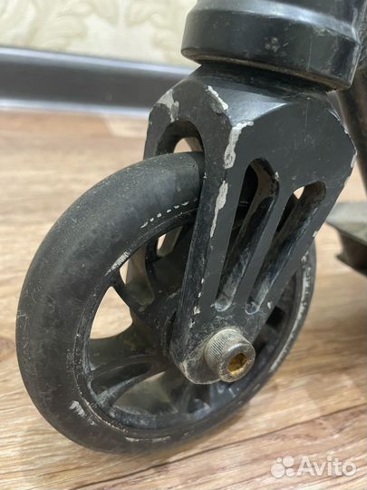 Трюковой самокат