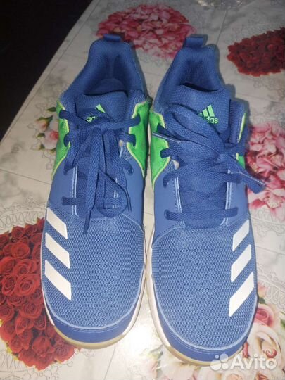 Кроссовки Adidas