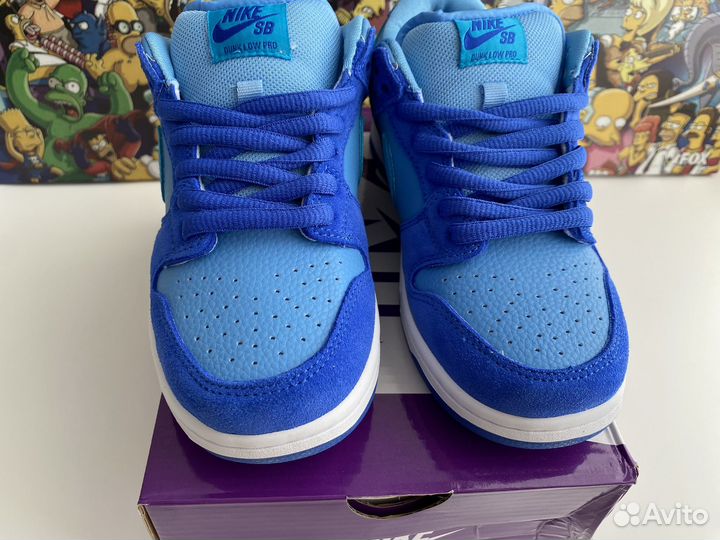 Nike sb dunk low blue raspberry