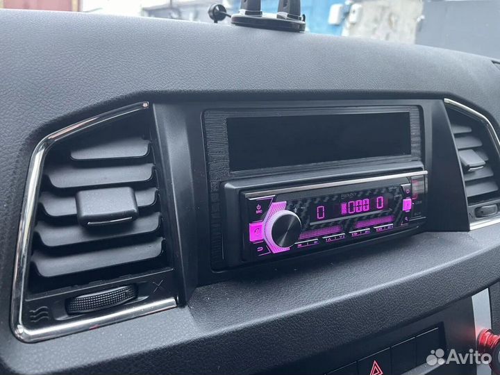 Рамка для автомагнитолы для УАЗ Патриот