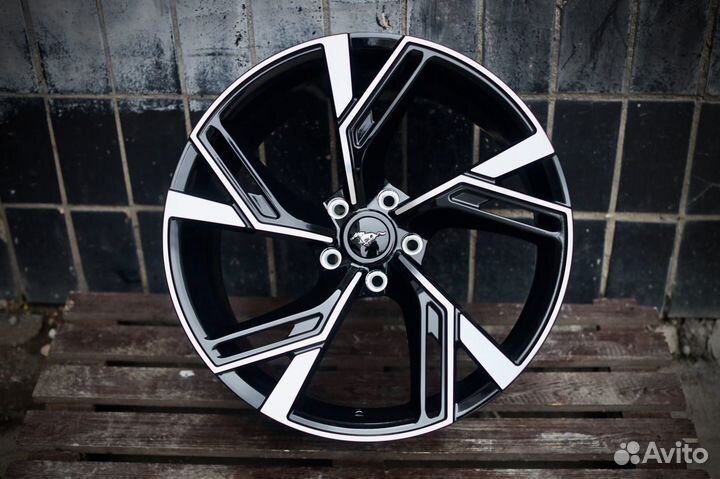 Кованые диски MW Forged для Ford Mustang R19