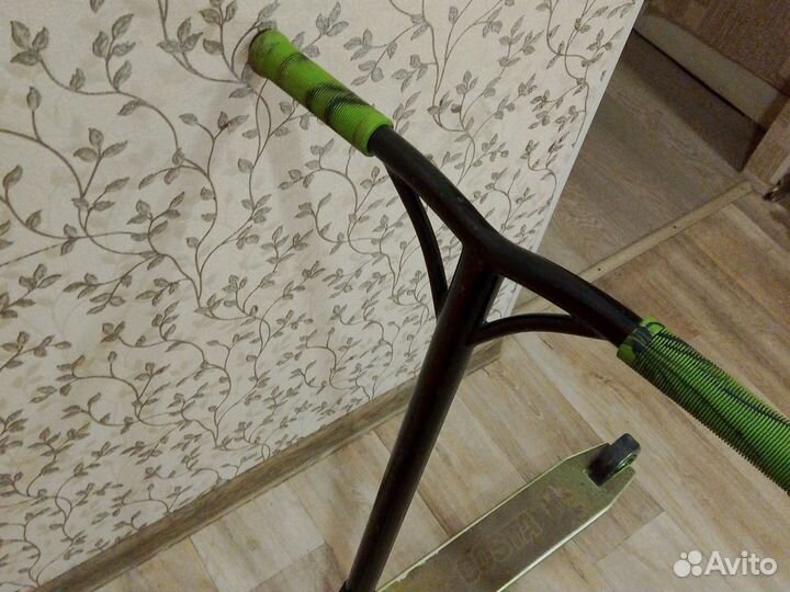 Трюковой самокат