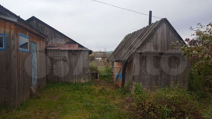 Дом 50 м² на участке 5 сот.