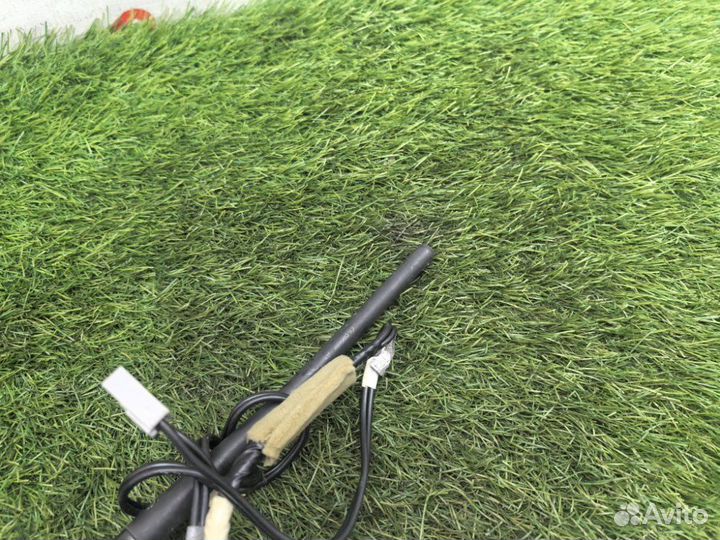 Антенна Honda Cr-V RE4 2010