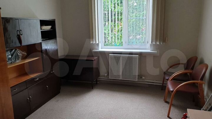 2-к. квартира, 55 м², 2/2 эт.