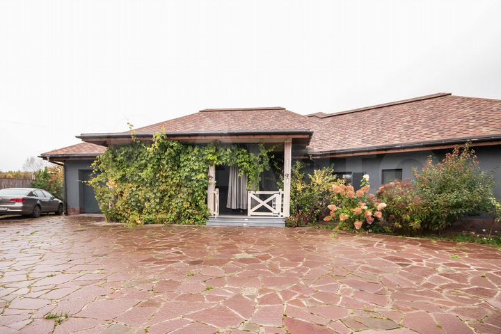 Дом 193,7 м² на участке 26 сот.