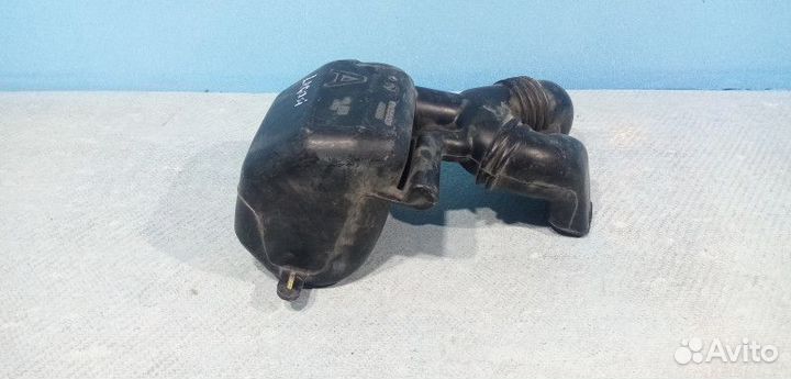 Резонатор воздушного фильтра Subaru Legacy 3