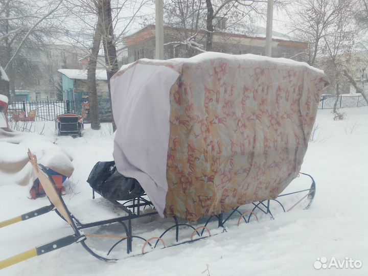 Сани для лошади