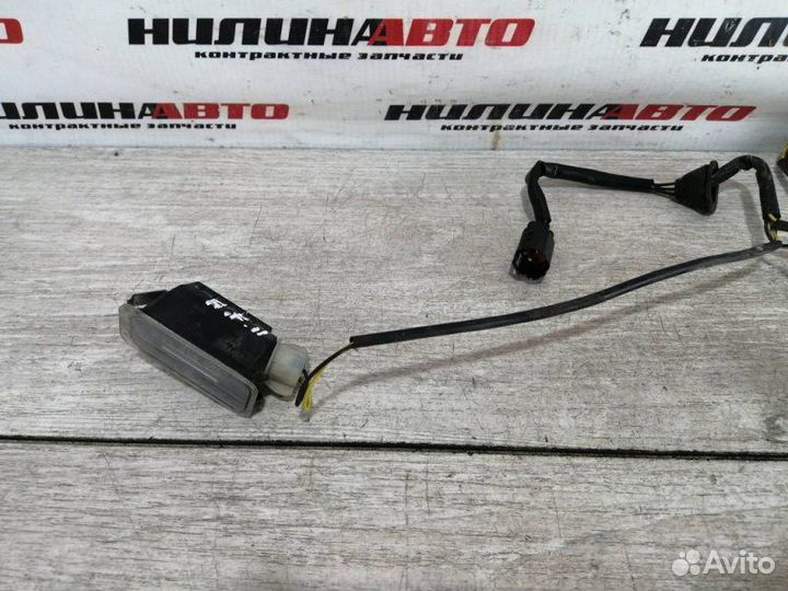 Фонарь подсветки номера Ford Focus 2 хэтчбек 1.6