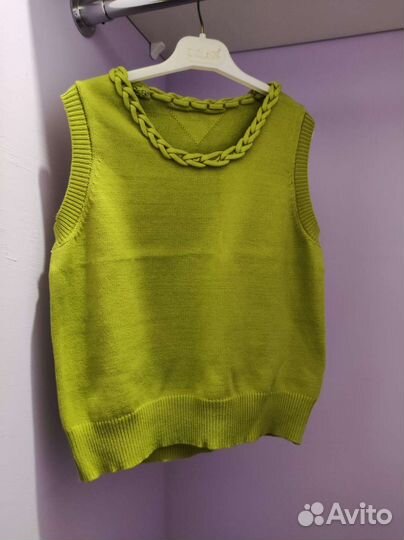 Кофточка вязаная