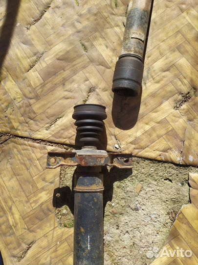 Карданный вал на cr-v rd 1