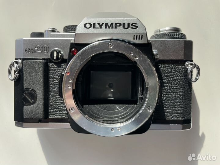 Olympus OM-10 (OM-20)