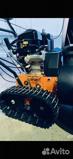 Снегоуборщик гусеничный самоходный HP90-GX 340/13L