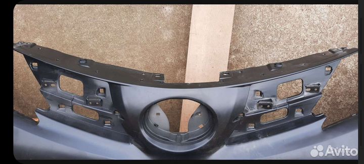 Бампер передний RAV4 40