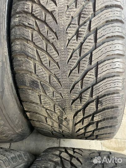 Оригинал Mercedes GLS GLE V167 Nokian 275/45 R21 р