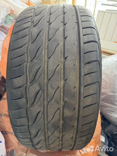 Delmax PerformPro 255/35 R20 97
