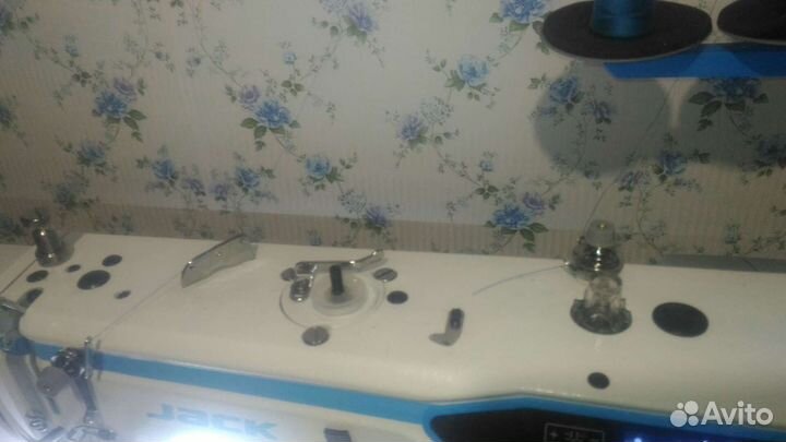 Швейная машина jack a4e-hq-7