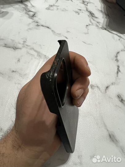 Чехол на iPhone 13 pro
