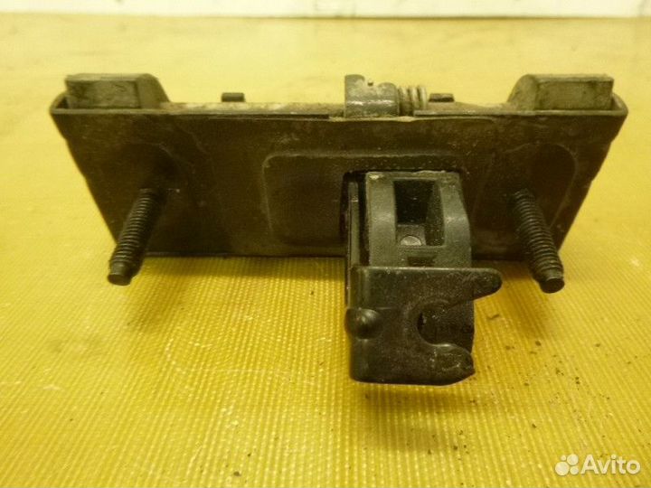 Ручка двери багажника subaru forester forester (S1