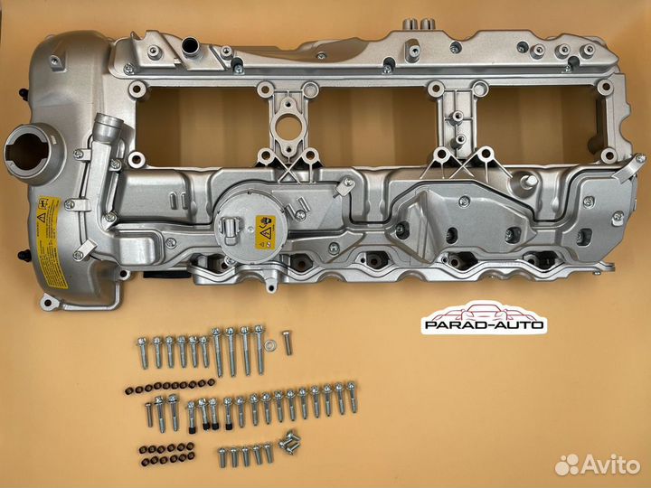 Алюминиевая клапанная крышка BMW 3' E90 E91E92 E93