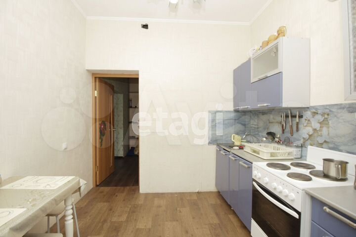 2-к. квартира, 69,9 м², 1/8 эт.