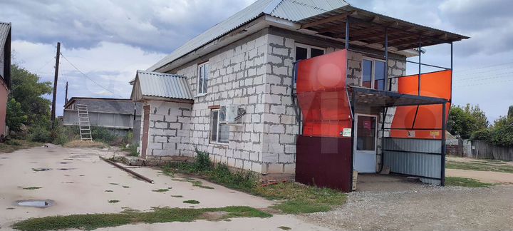 Дом 194 м² на участке 5 сот.