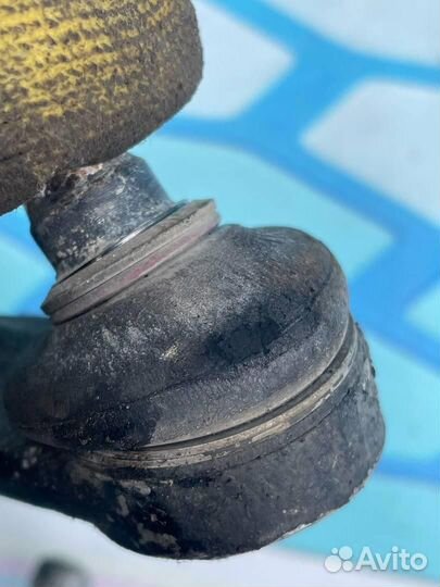 Рычаг передний верхний левый 8K0407509A