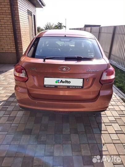 LADA Granta 1.6 МТ, 2014, 196 000 км