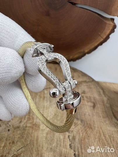 Золотой браслет