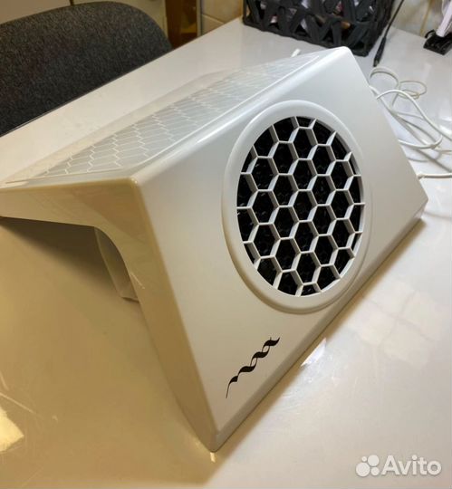 Пылесос для маникюра max ultimate 7