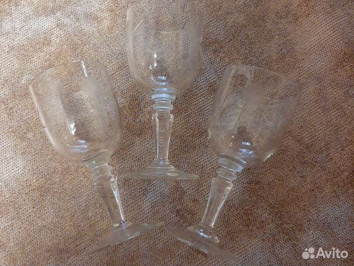 Бокал,фужер,графин цветное стекло