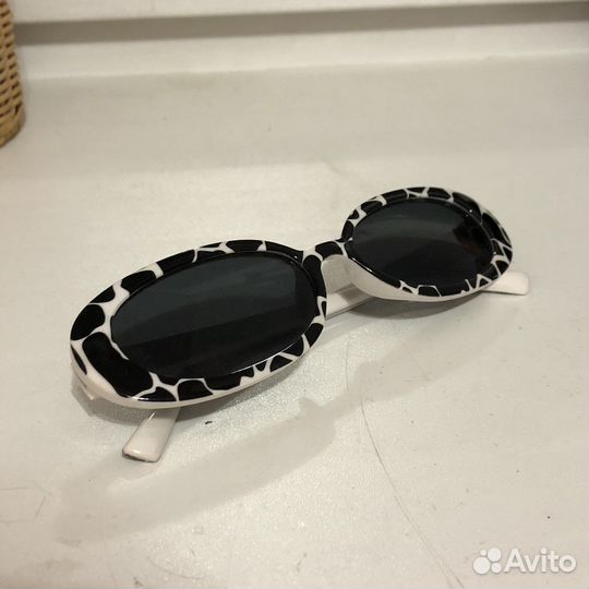 Очки принт коровы