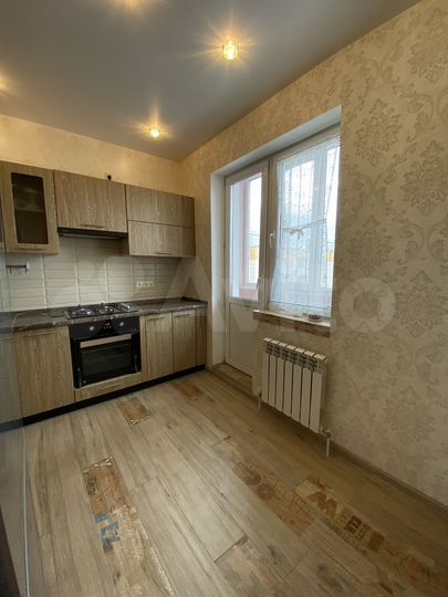 2-к. квартира, 58,3 м², 14/14 эт.