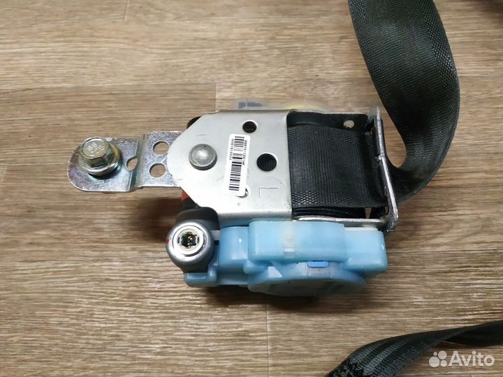 Ремень безопасности передний левый Hyundai Getz