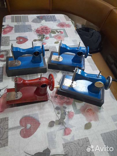 Советские детские швейные машинки(ремонт,запчасти)