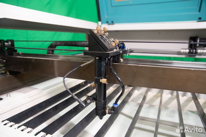 Лазерный станок ST