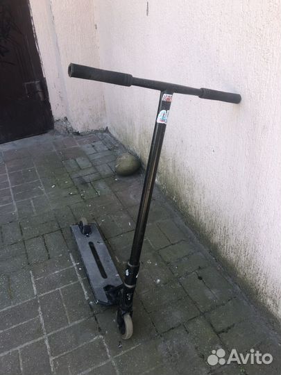 Трюковой самокат