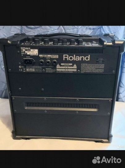 Комбоусилитель для электрогитары Roland cube 40GX