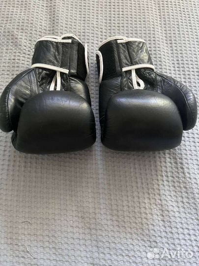 Боксерские перчатки Green Hill и Шлем Twins