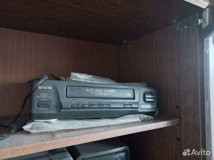 Видеомагнитофон