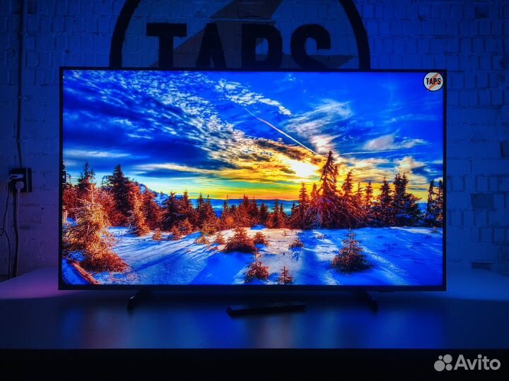 Яркий 4К ambilight Philips 140см SMART TV HDR