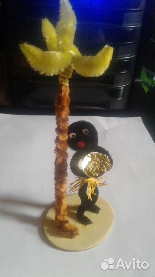 Гаити/цыплята:мохнатая проволока и папье-маше СССР