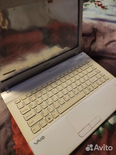 Sony vaio pcg 61211v