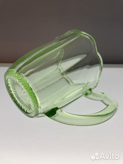 Молочник зелёное стекло