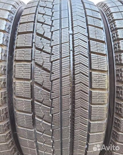 Bridgestone Blizzak VRX 225/50 R17 94Q