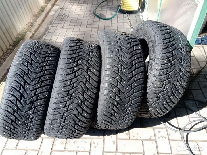 Nokian Tyres Hakkapeliitta 8 SUV 255/55 R18 109T