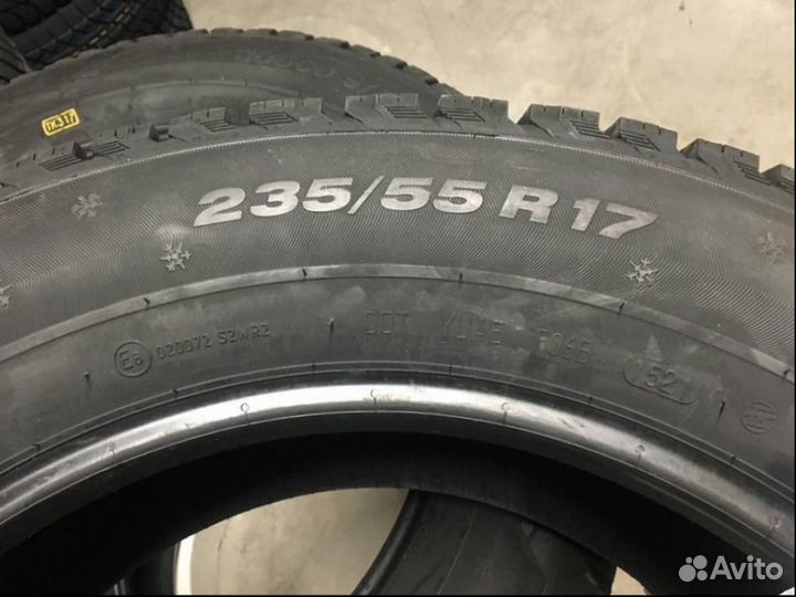 Viatti Bosco S/T V-526 235/55 R17 99T