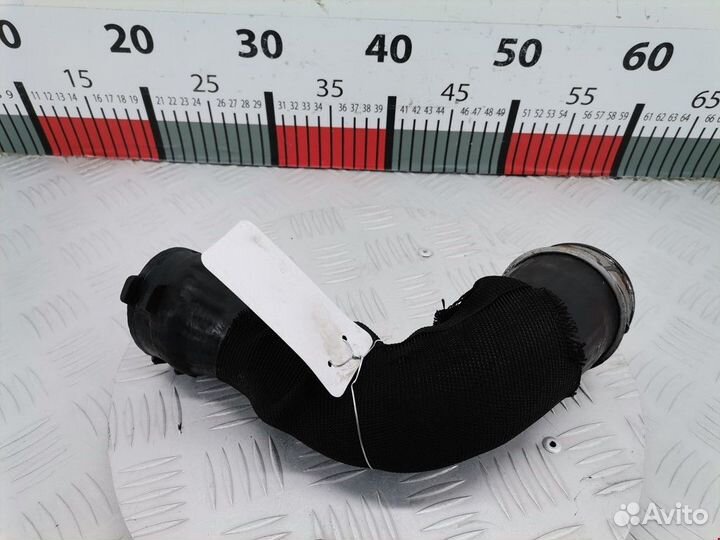 Патрубок интеркулера Audi A4 B6 2004 8E0145737P