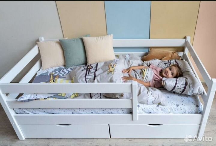 Детская кроватка софа