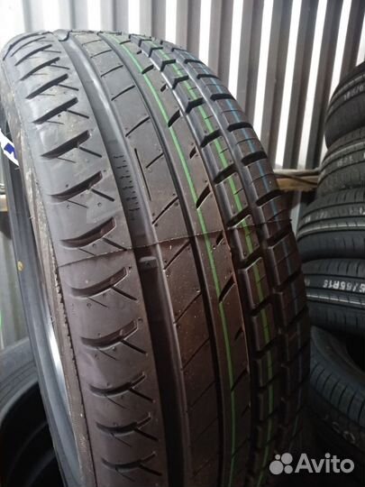 Viatti Strada Asimmetrico V-130 205/55 R16